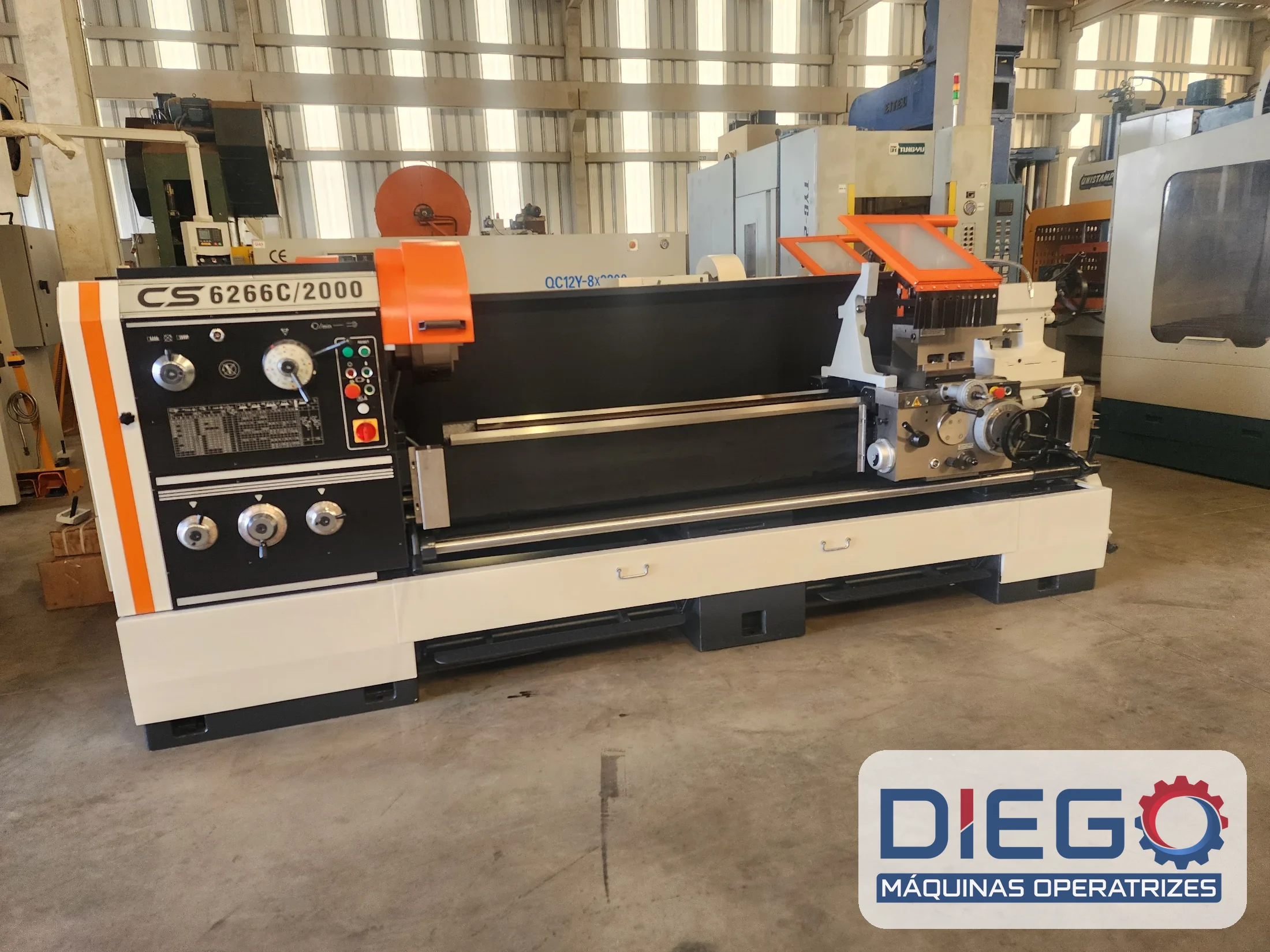 Torno CD6266C/2000